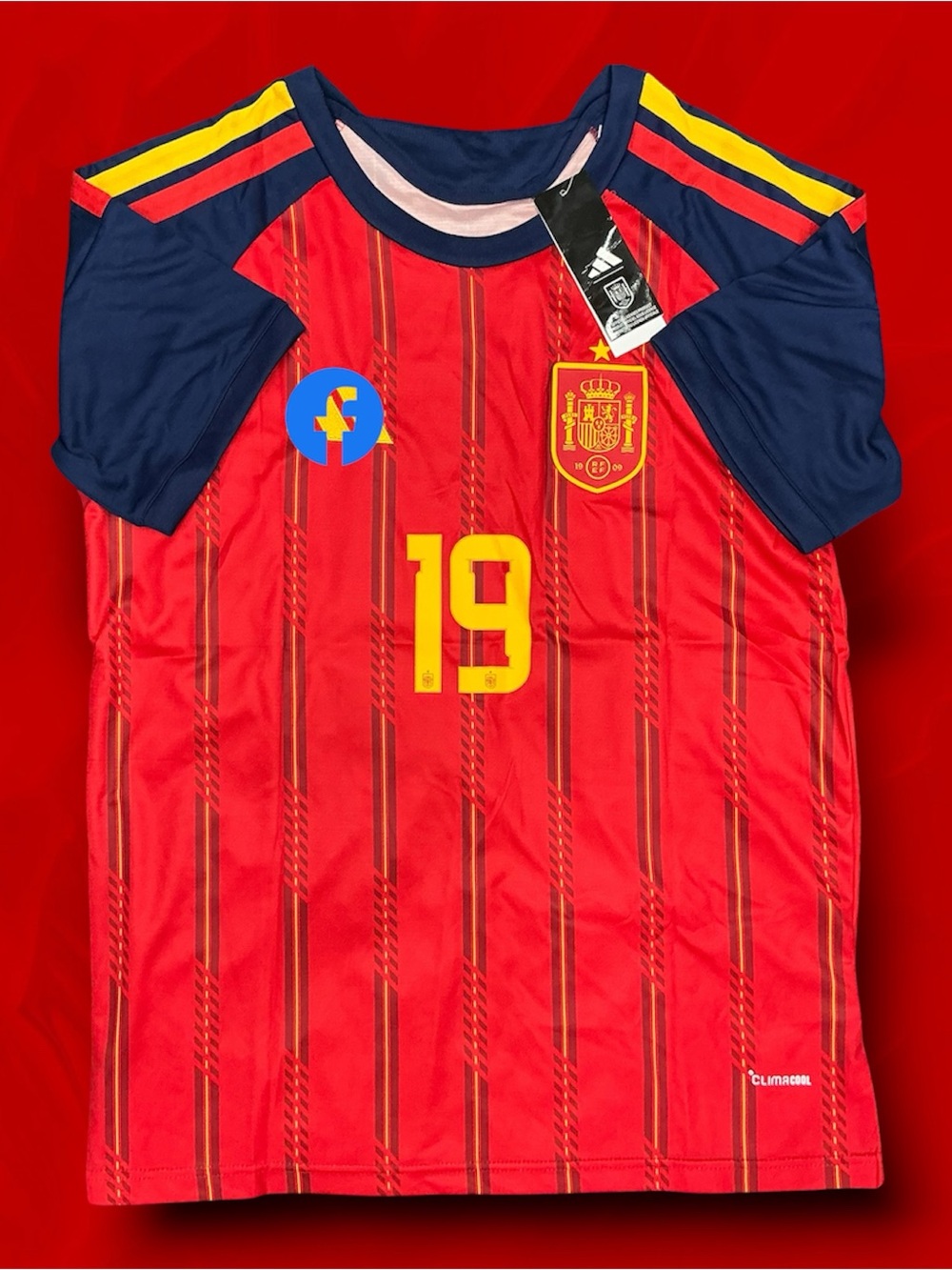 Spain fan edition jersey Lamine Yamal size S